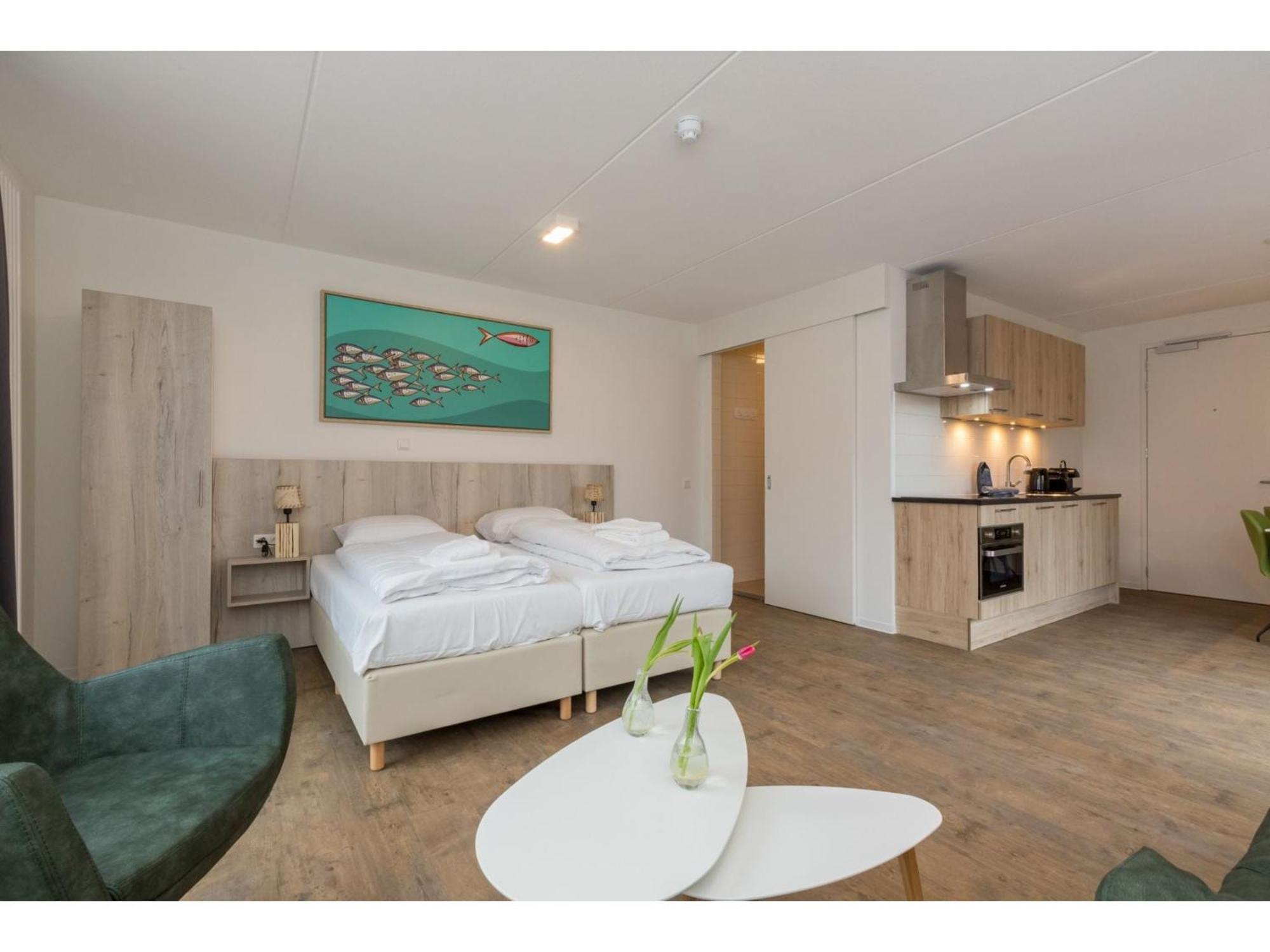 Luxurious Studio For 2 People A 1 Minute Walk From The Beach Of Zoutelande Exterior photo